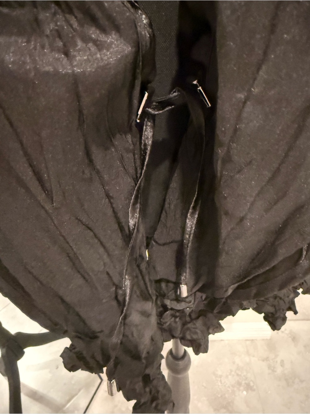 Lindi Black Draped Crinkle Vest - Picture 5 of 11